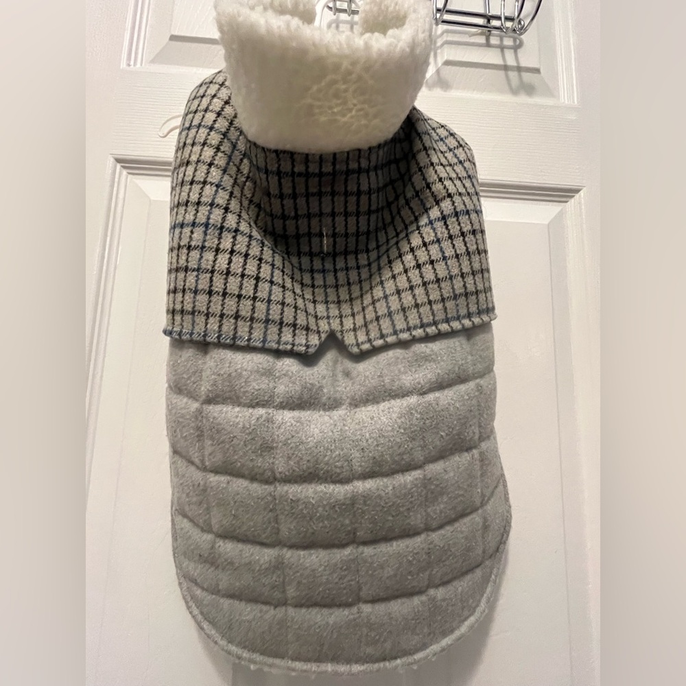 Telluride Cream Gray Sherpa Dog Coat Size M